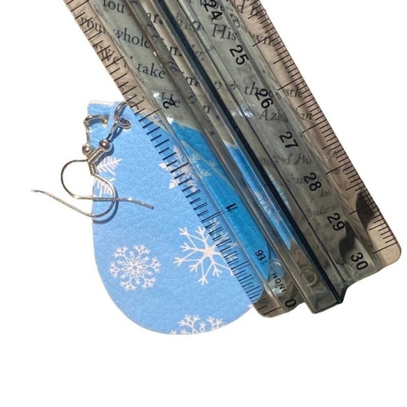 5/$25 Pastel Blue Snowflake Leather Earrings Christmas Stocking Stuffer Hanukkah - Picture 3 of 3